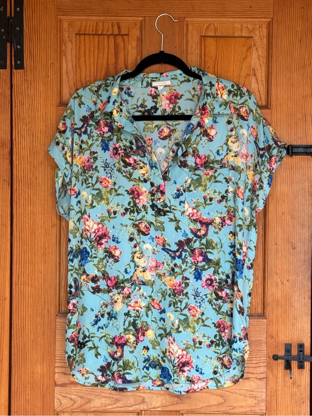 Pleione XL Floral Butterfly Split Neck Blouse Blue Pink Roll Tab Sleeve Top